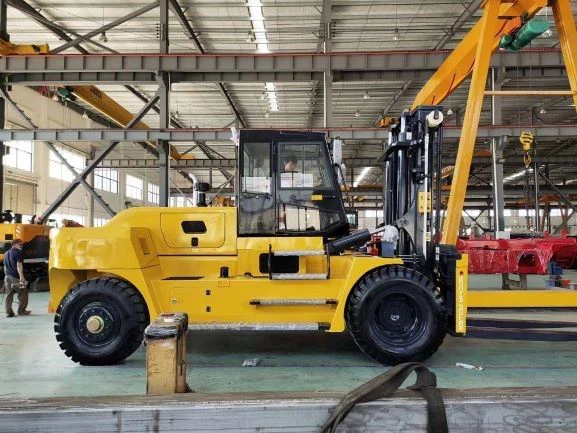 16 Ton Diesel Heavy Forklift Truck Yellow