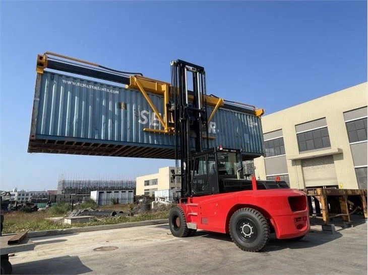 15 Ton Heavy Duty Forklift Container Handler